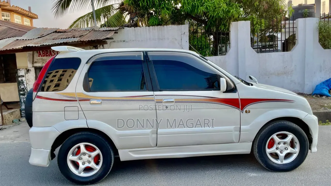 Toyota Cami 2006 White