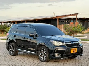 Subaru Forester 2014 Black