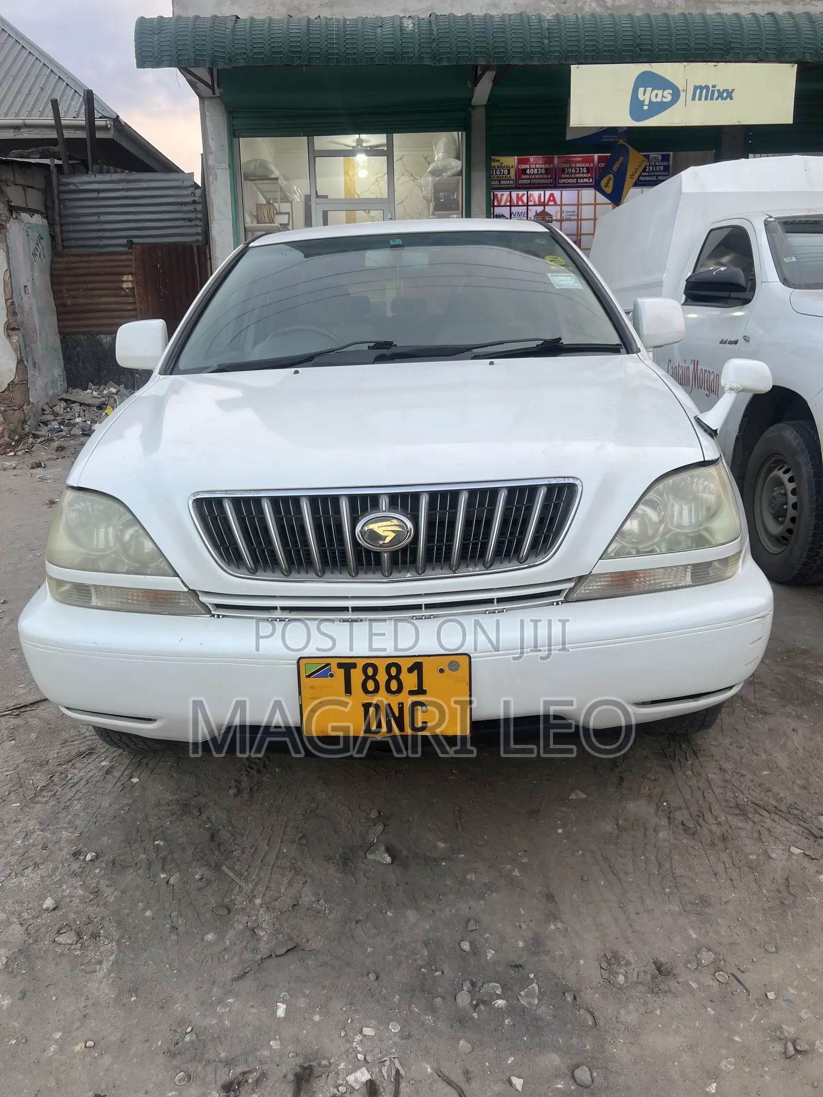 Toyota Harrier 2.4 2005 White