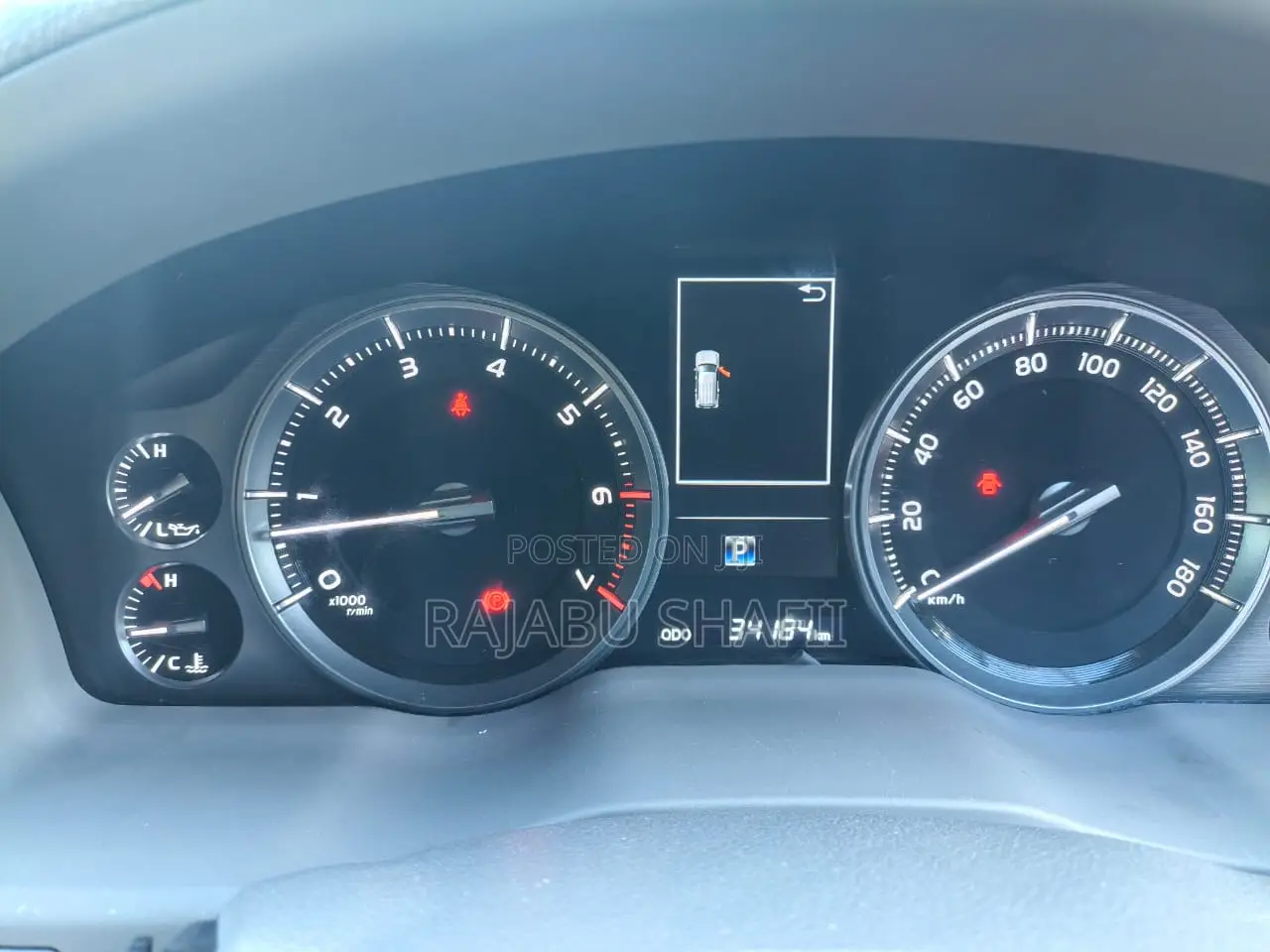 Toyota Land Cruiser 4.6 V8 ZX 2018 White
