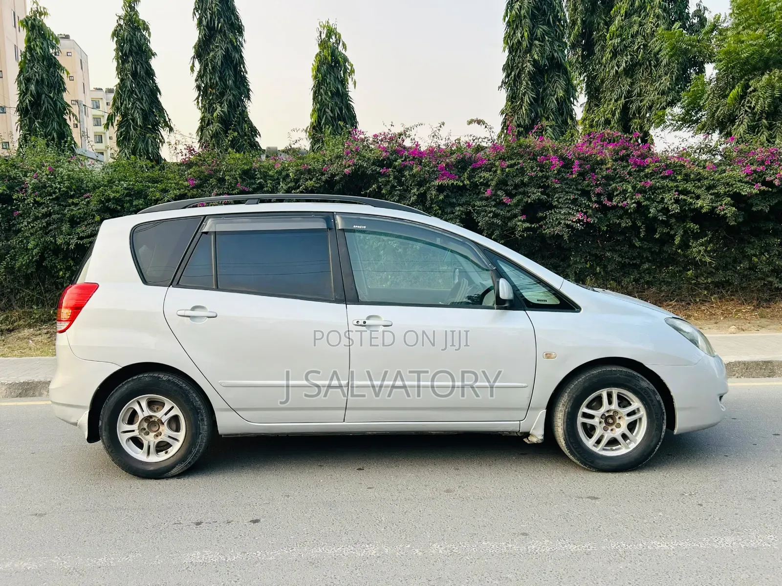 Toyota Corolla Spacio 2001 Silver