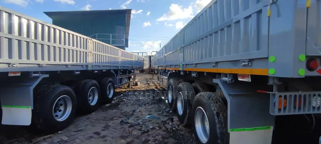 Flatbed and Sidedoor Trailer