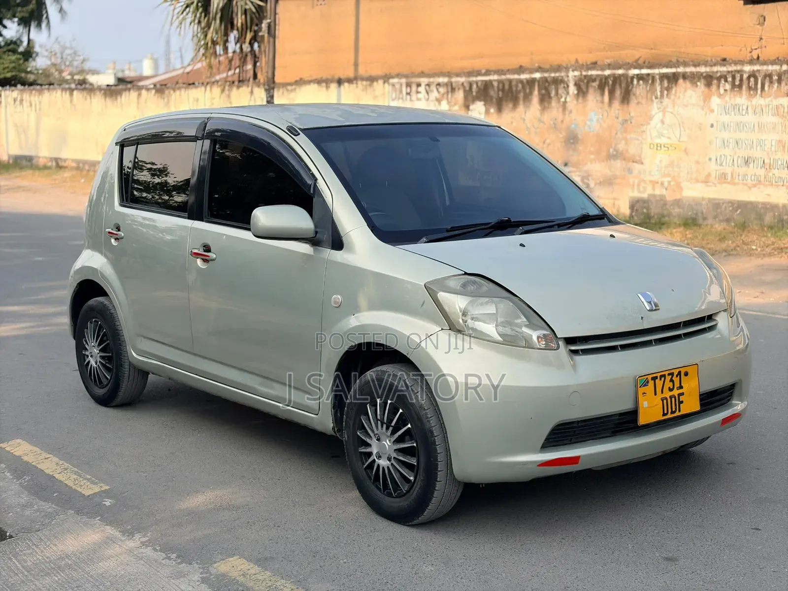 Toyota Passo 2004 Green