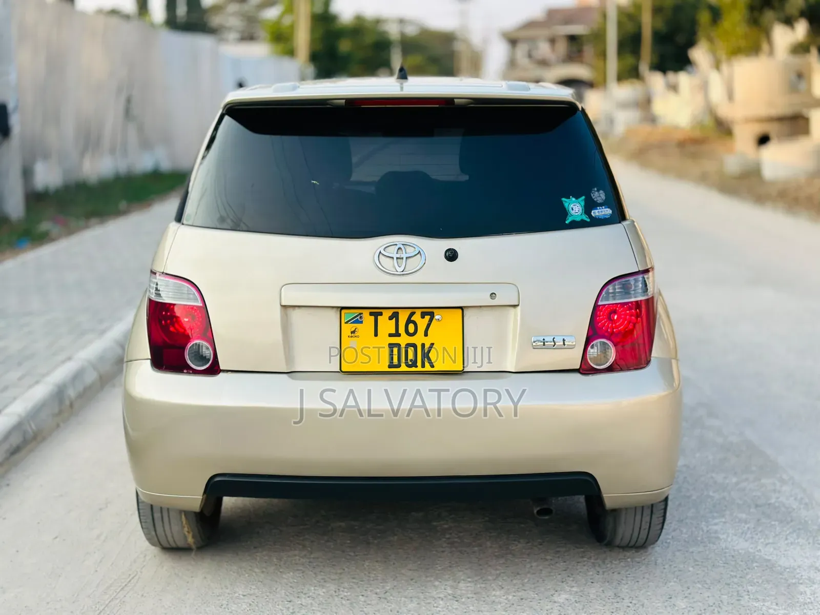 Toyota IST 2003 Brown