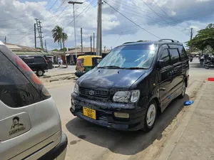 Toyota Noah 2002 Black
