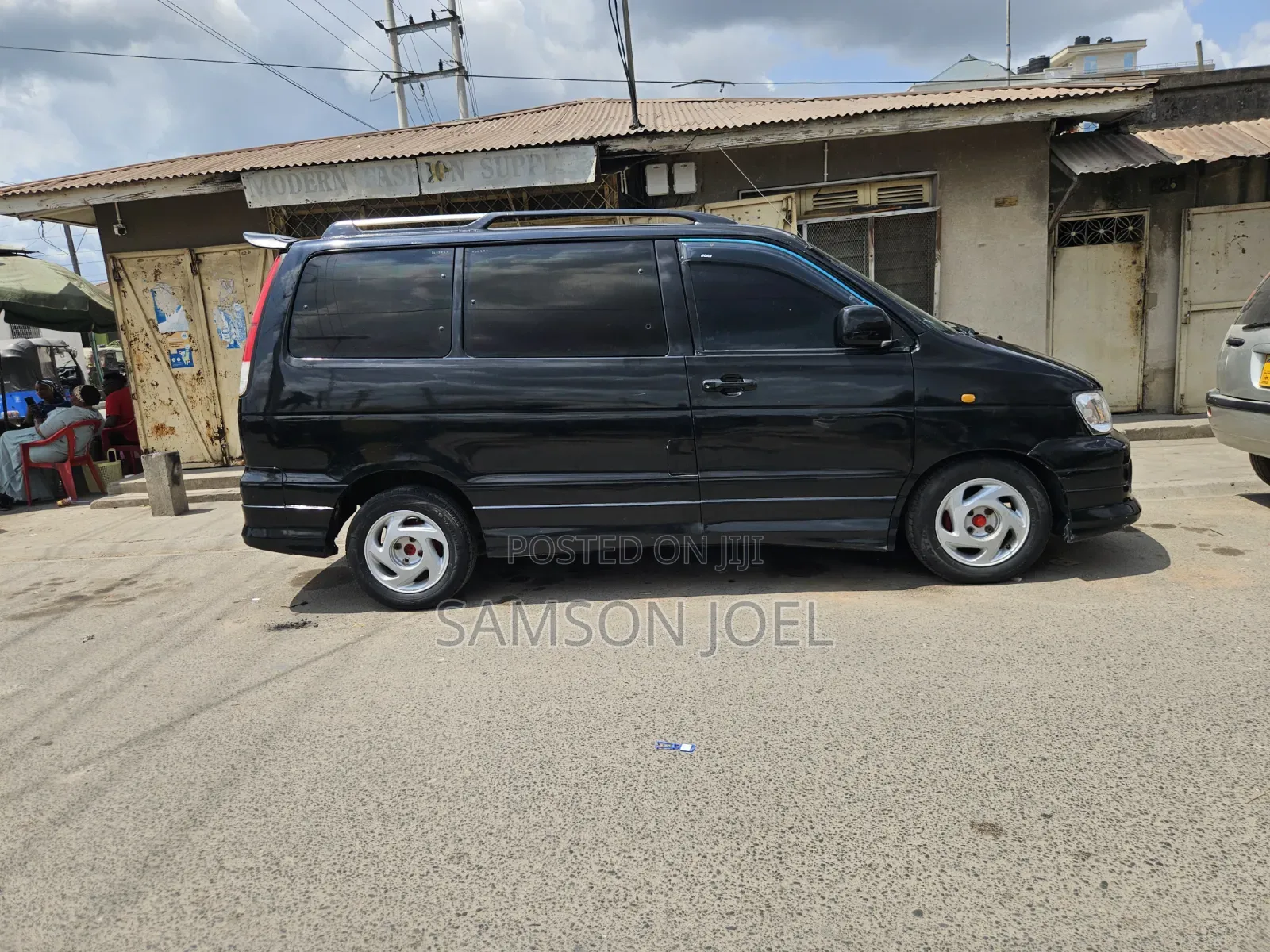 Toyota Noah 2002 Black