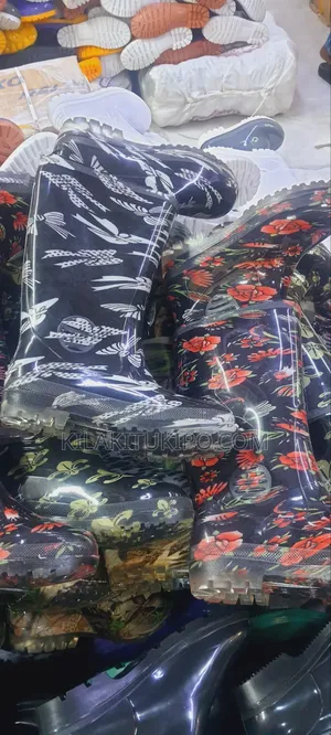 Rain Boot Super Quality Size:40-45