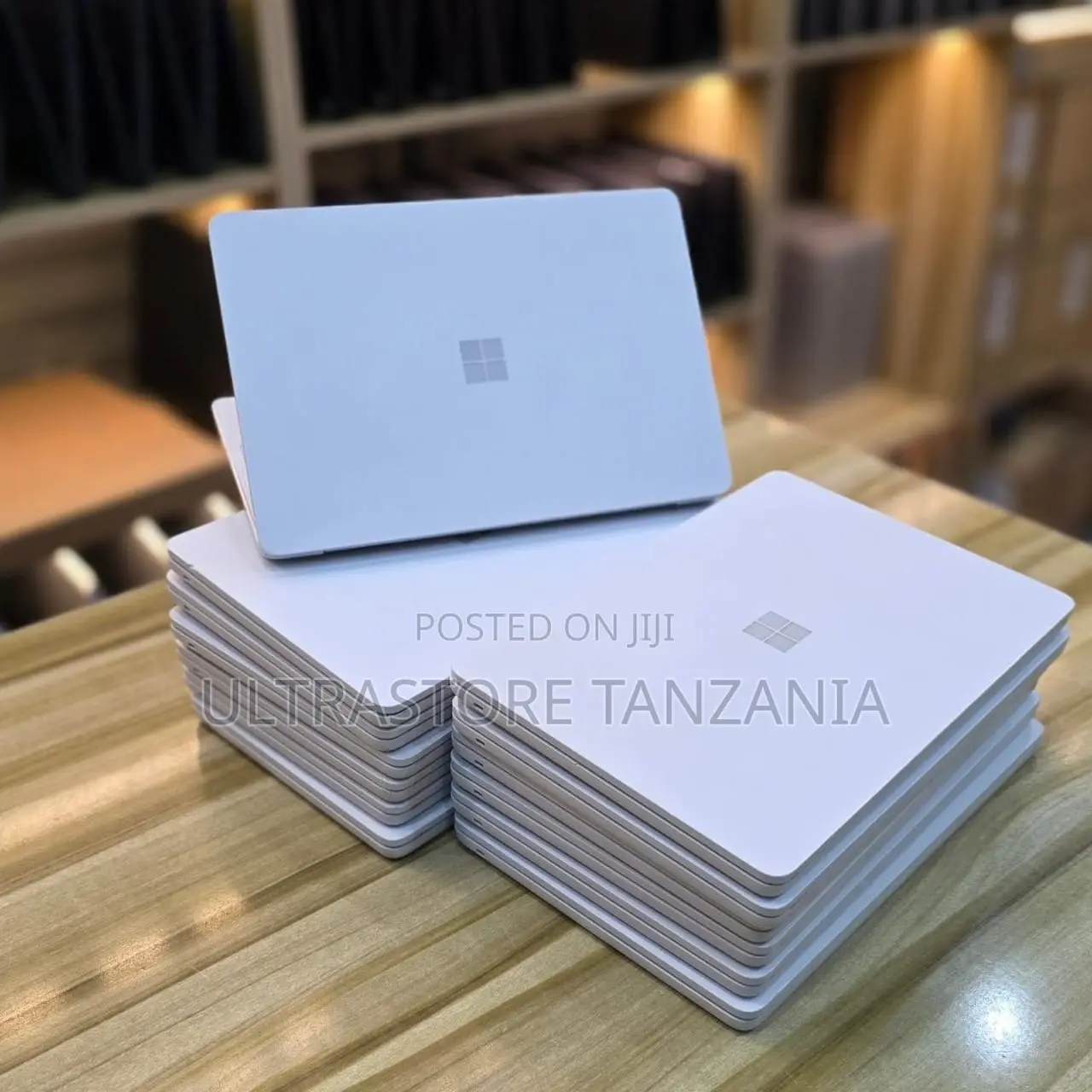 New Laptop Microsoft Surface Laptop SE 8GB Intel Pentium SSD 128GB