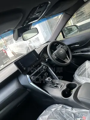 Toyota Harrier 2.0 2020