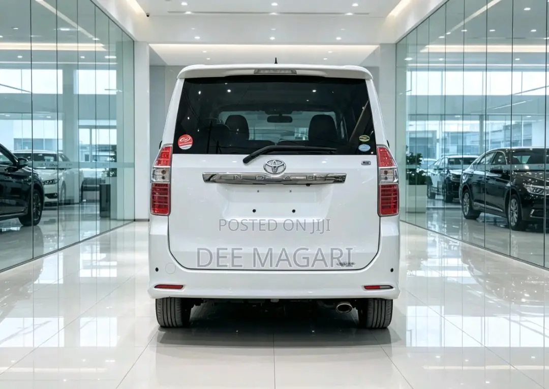 Toyota Noah 2008 White