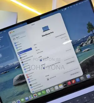 Laptop Apple MacBook Pro 2021 M1 16GB Apple M1 Pro SSD 512GB