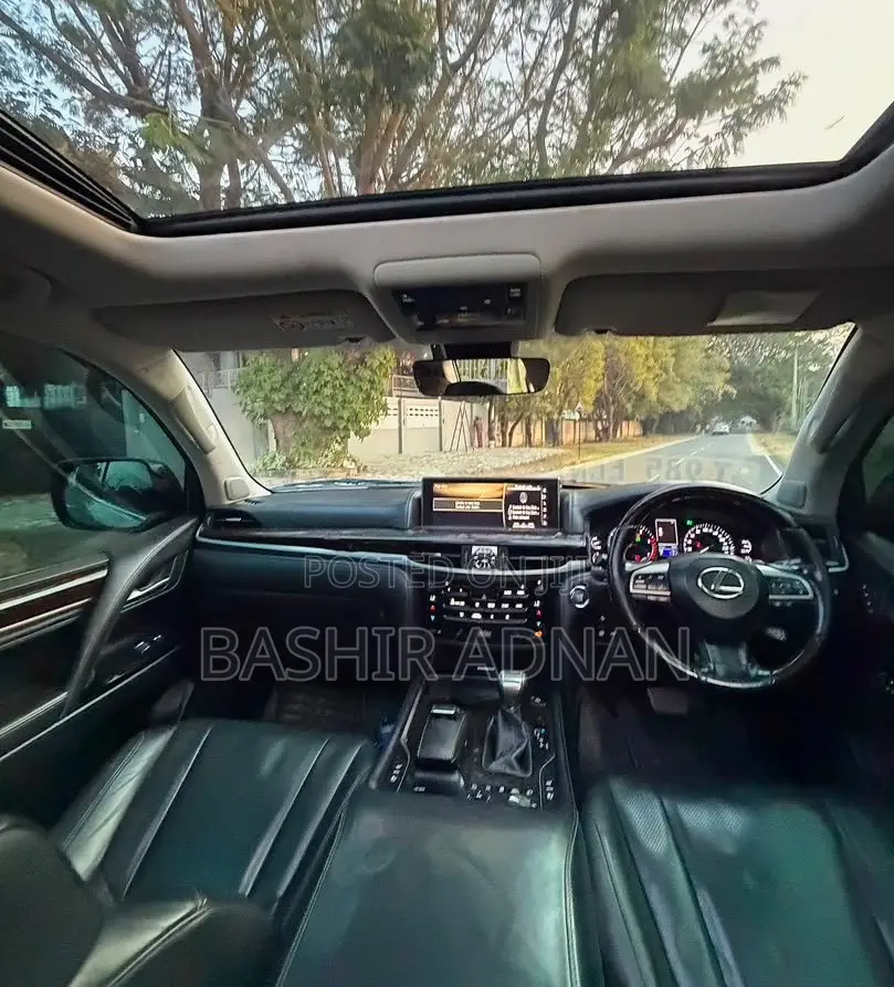 Lexus LX 570 AWD 2019 Gray
