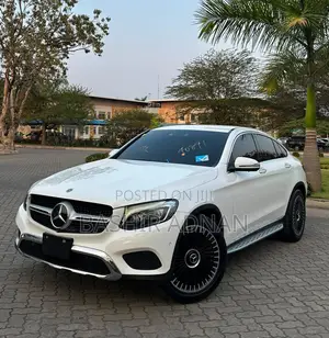 Mercedes-Benz GLC-Class 2017 Pearl