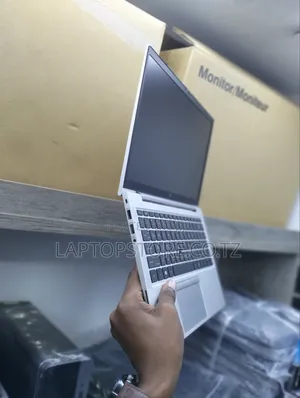 Laptop HP EliteBook 845 G7 16GB AMD Ryzen 5 SSD 256GB