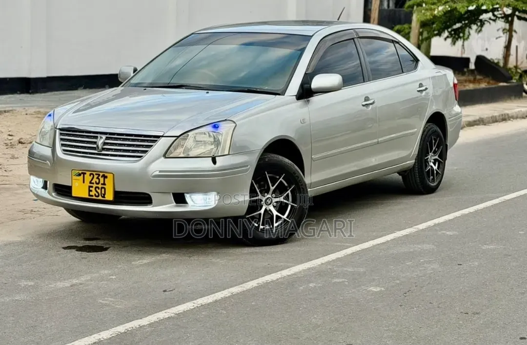 Toyota Premio 2005 Silver