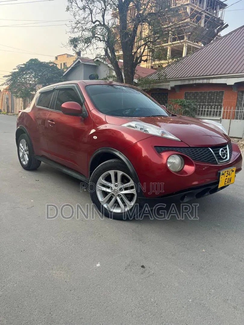 Nissan Juke 2016 Maroon