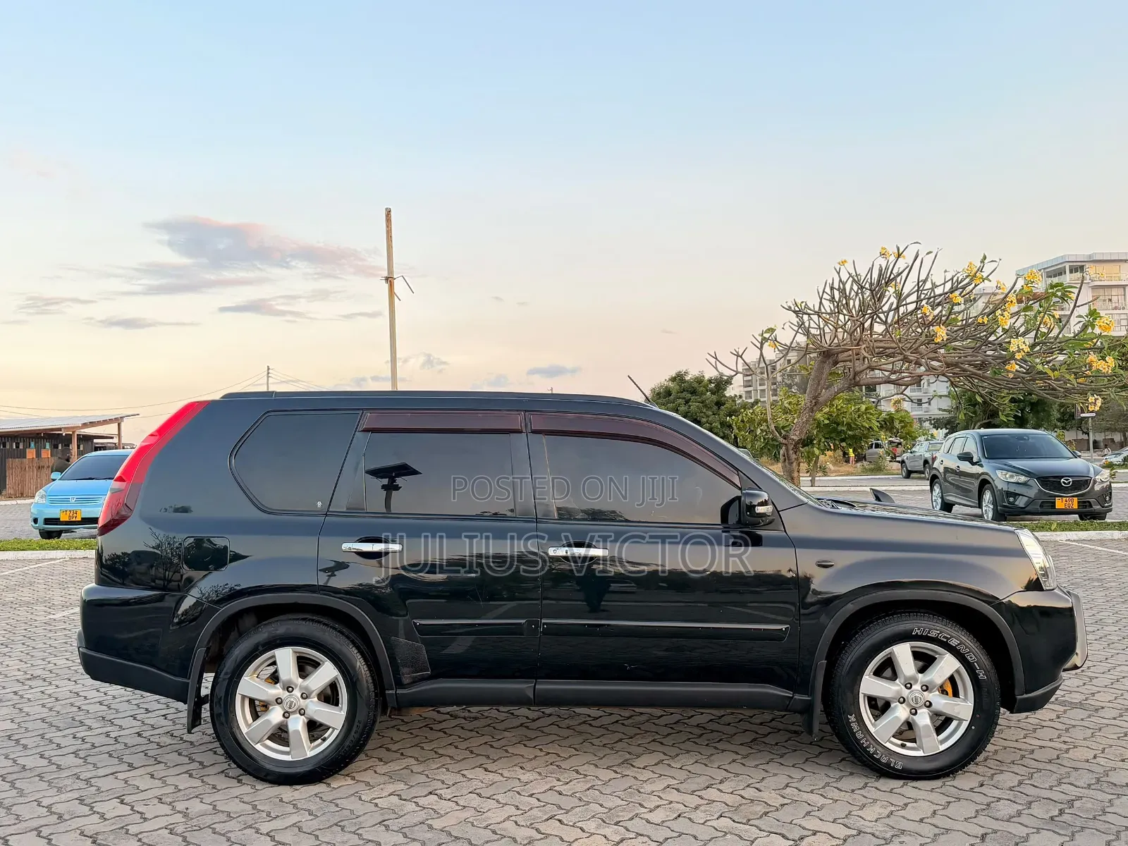 Nissan X-Trail 2009 Black