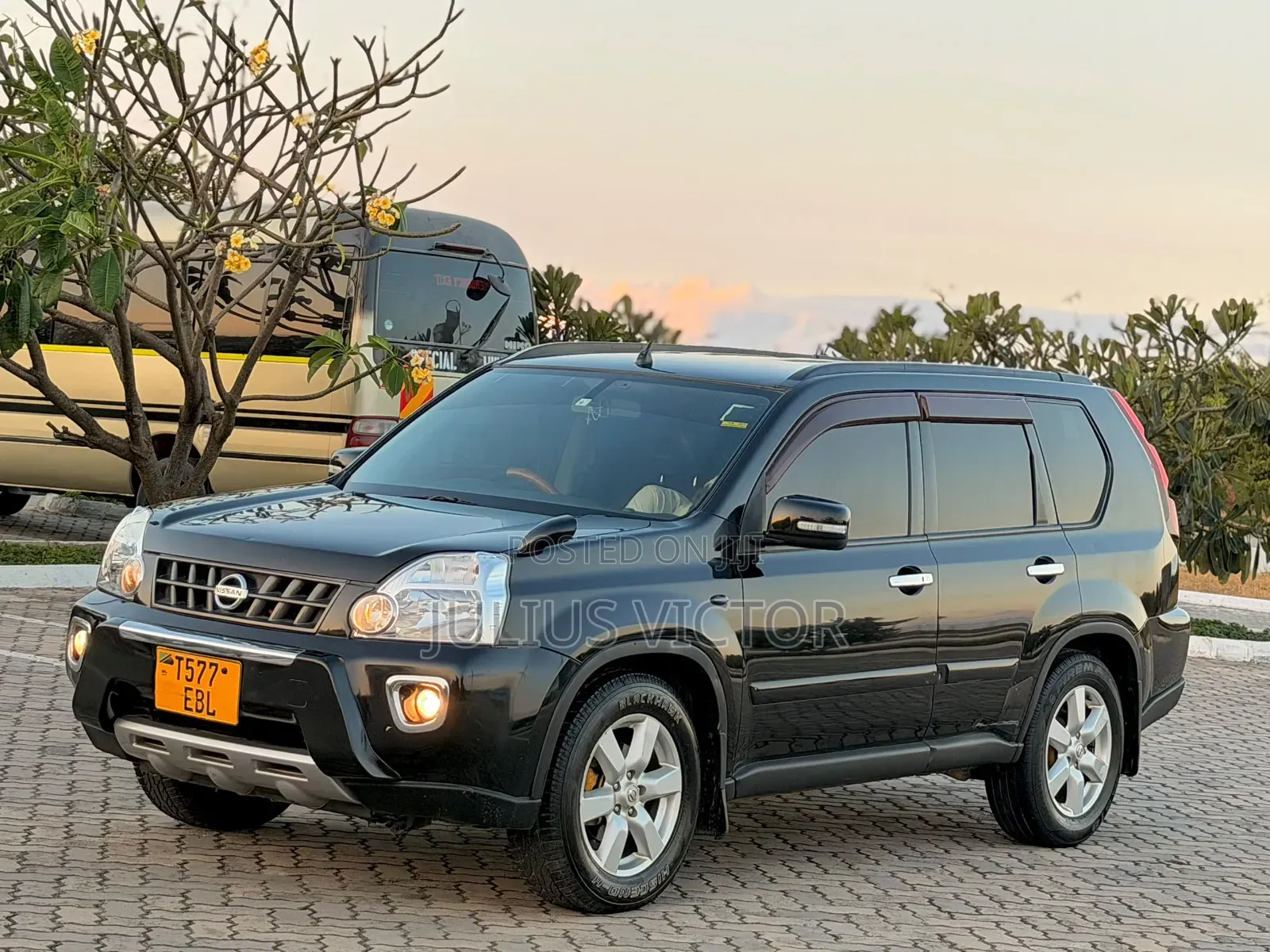 Nissan X-Trail 2009 Black