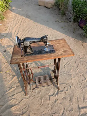 Sewing Machine// Charahani //