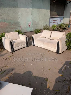 Sofa Set // 2:1 // Spring// Fibers//