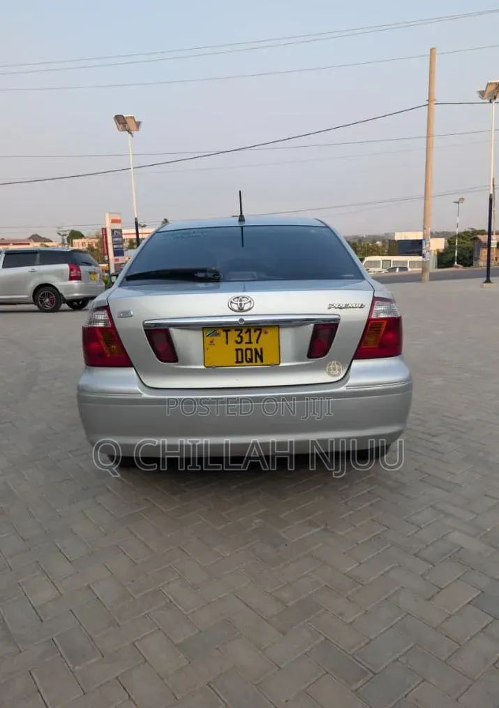 Toyota Premio 2004 Silver