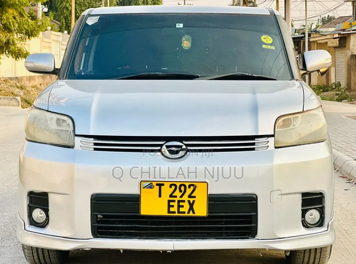 Toyota Corolla Rumion 2008 White
