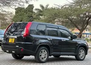 Nissan X-Trail 2013 Black