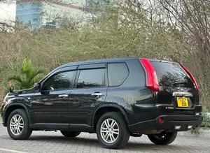 Nissan X-Trail 2013 Black