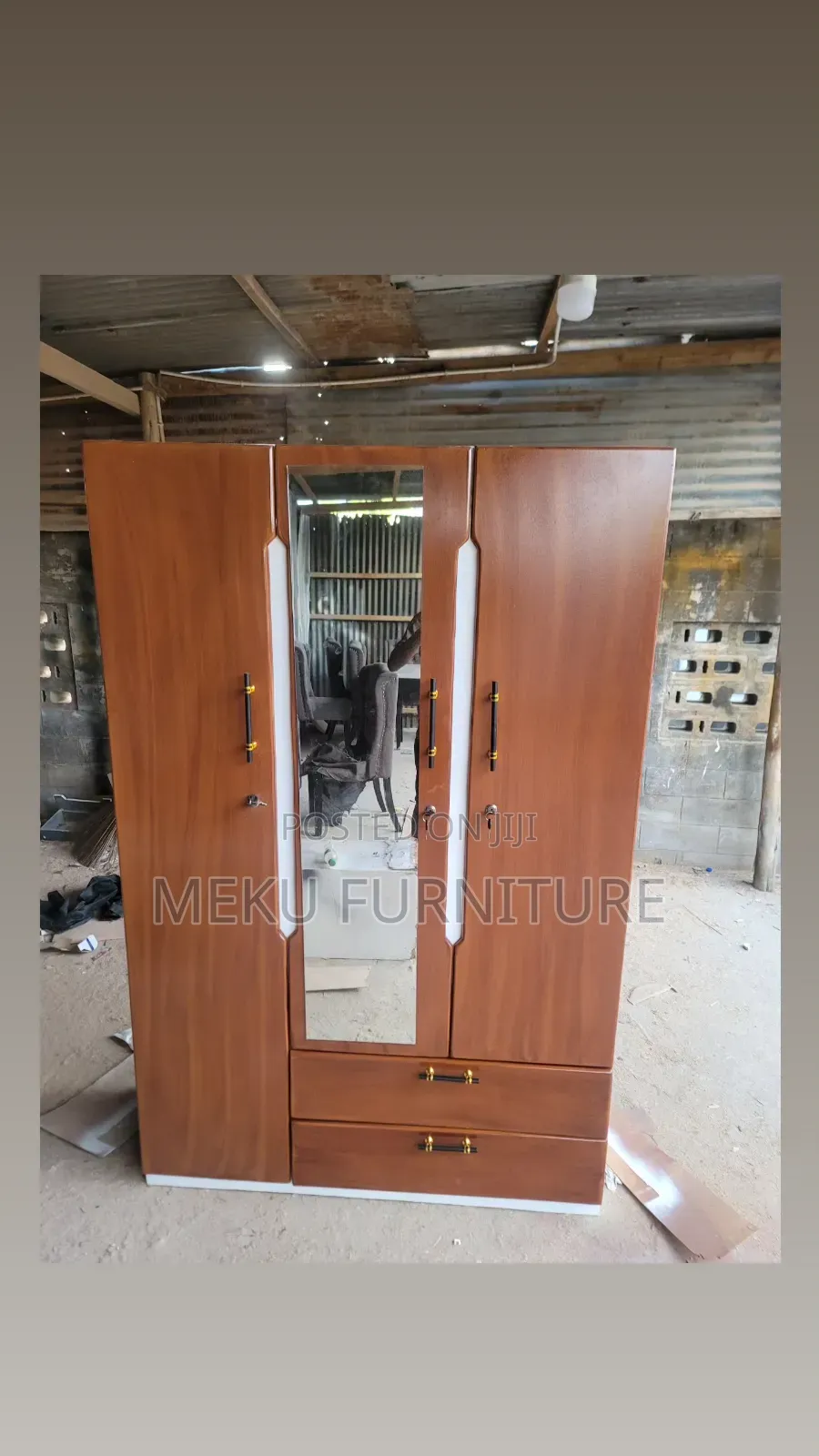 Kabati La Milango 3 + Kioo