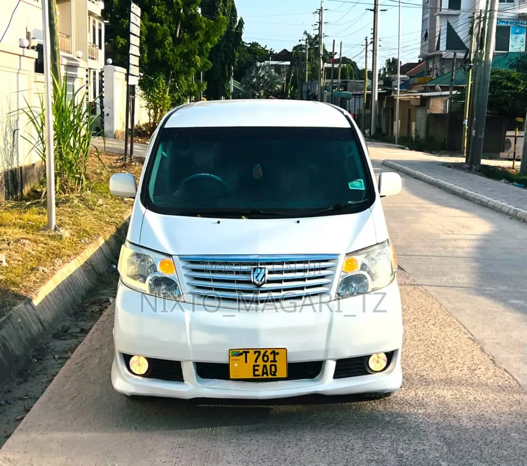 Toyota Alphard 2004 White