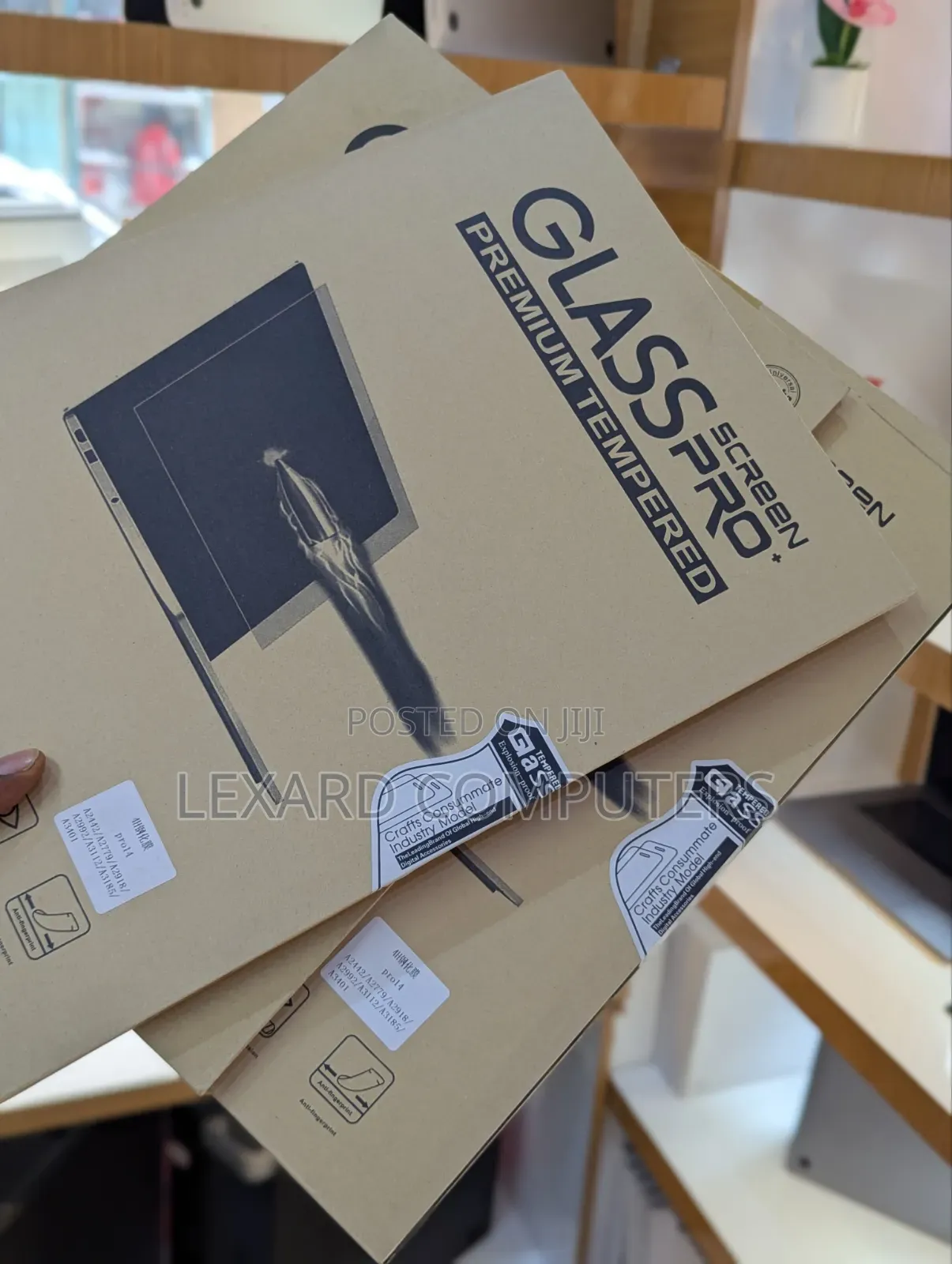 Glass Protector