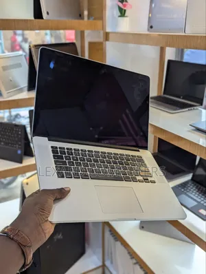 Laptop Apple MacBook Pro 2012 16GB Intel Core i7 SSD 256GB