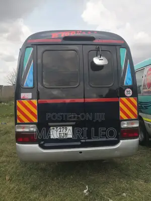 Toyota Coaster 2004 Black