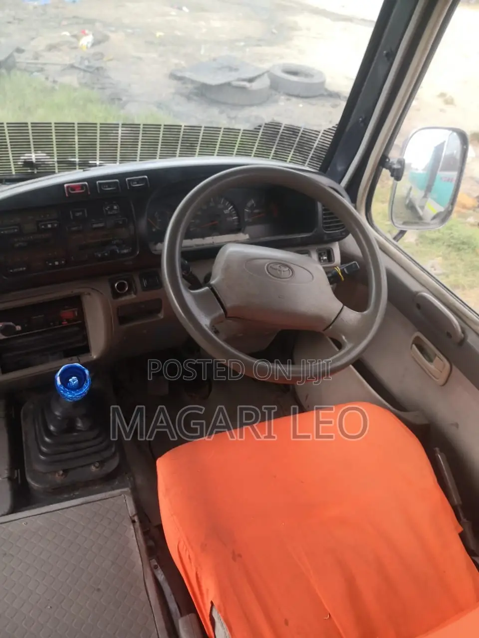 Toyota Coaster 2004 Black