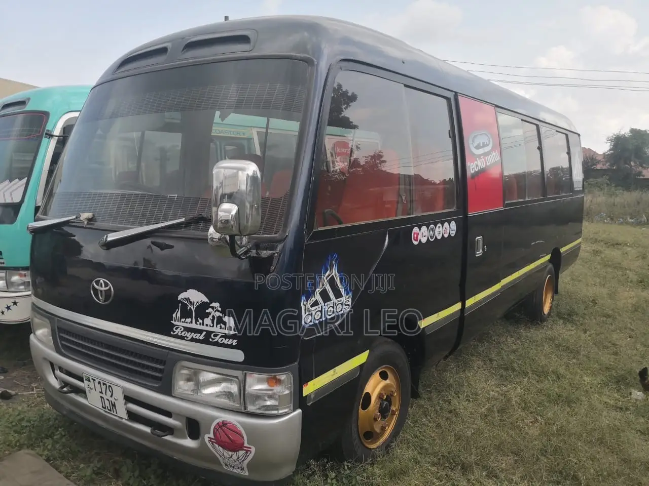 Toyota Coaster 2004 Black