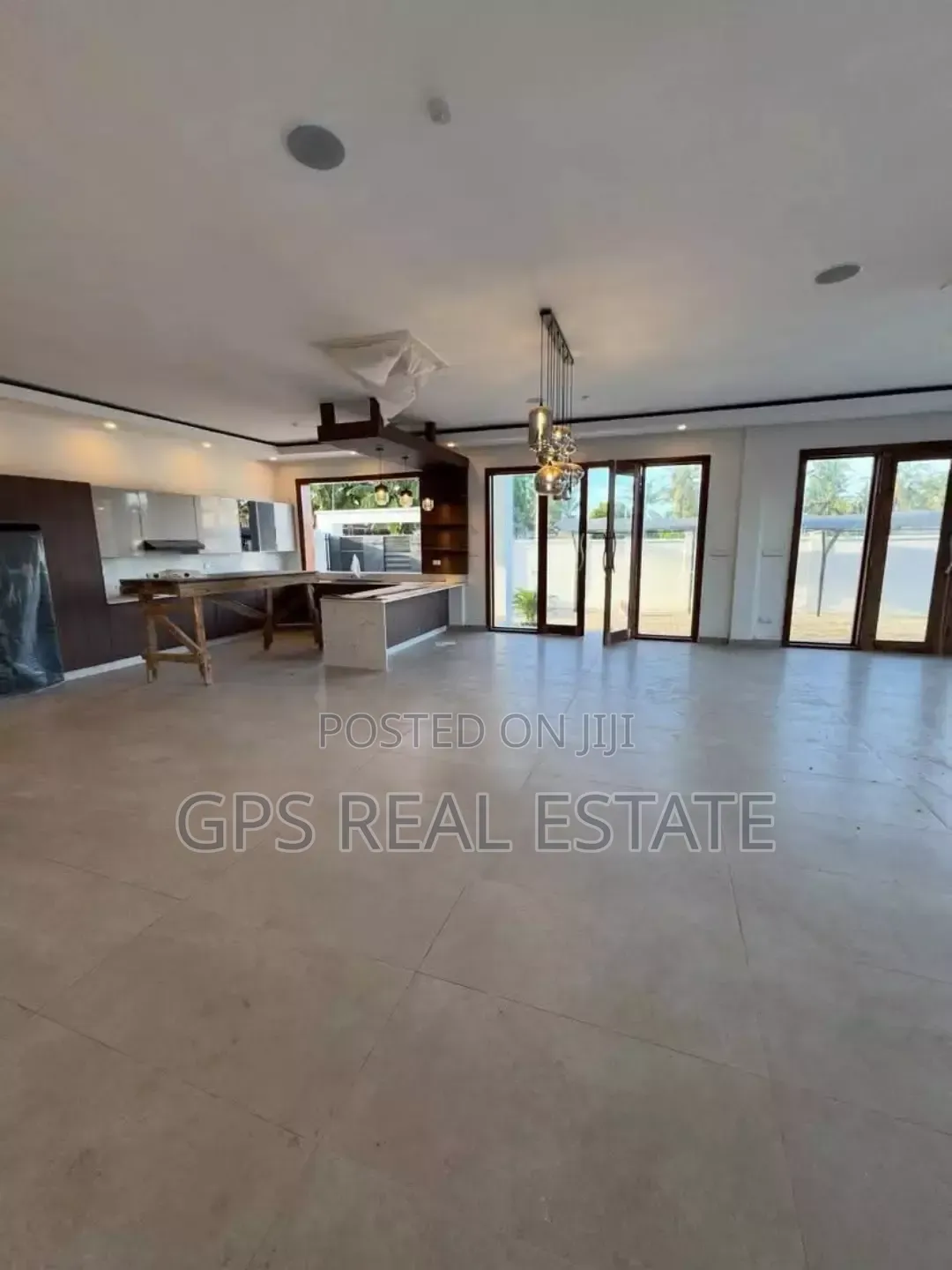 4bdrm House in Geza, Kigamboni for sale