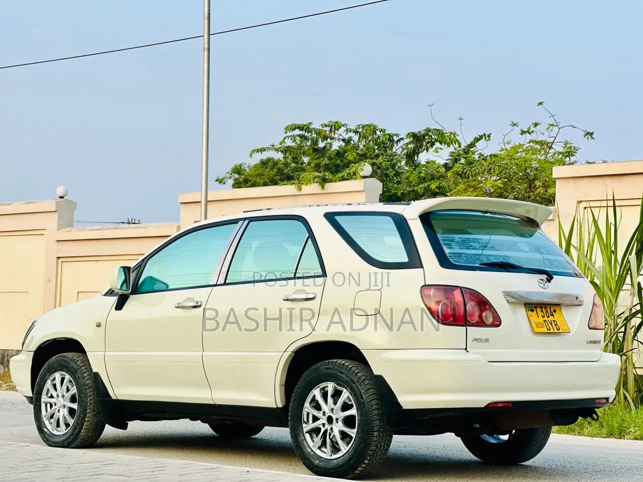 Toyota Harrier 2.2 16V 2001 White