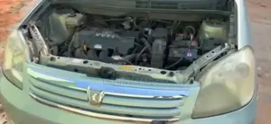 Toyota Raum 2005 Blue