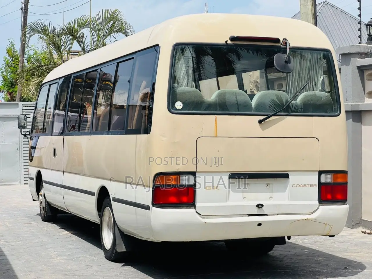 Toyota Coaster 2004 Beige