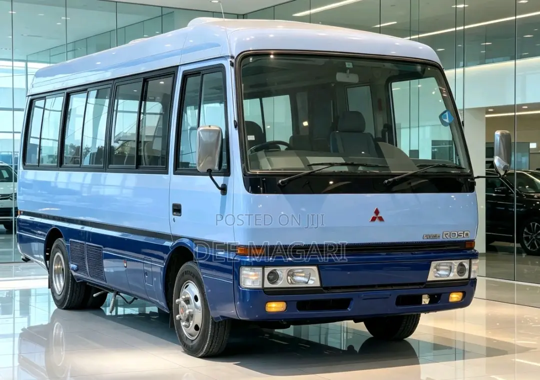 Mitsubishi Fuso Rosa 1996 Blue