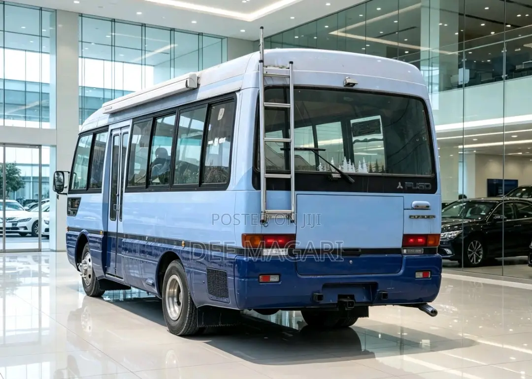 Mitsubishi Fuso Rosa 1996 Blue