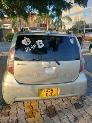 Toyota Passo 2005 Silver
