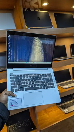 New Laptop HP ProBook 430 G6 8GB Intel Core i3 SSD 256GB