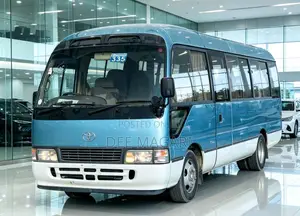 Toyota Coaster 2000 Blue