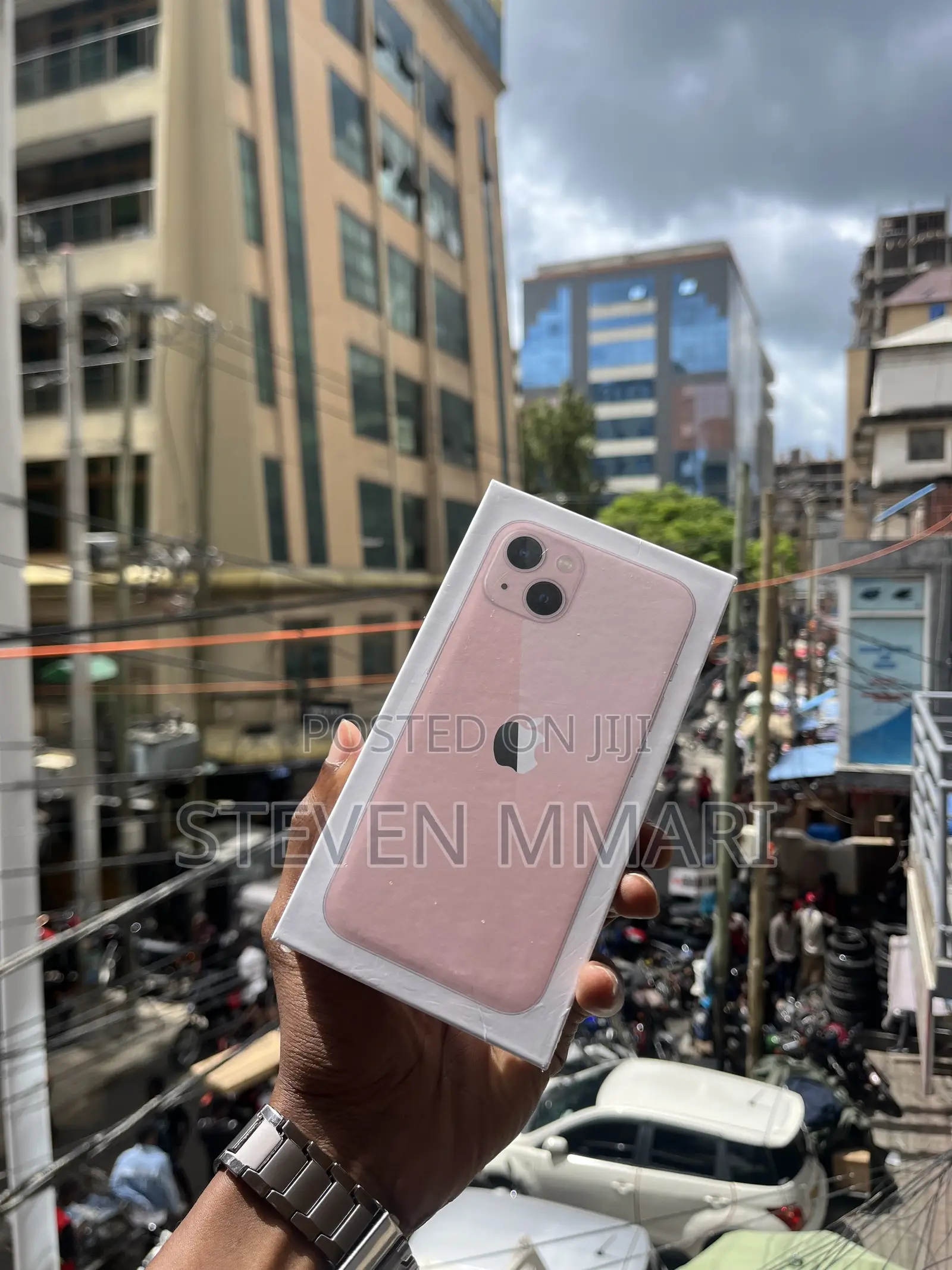 New Apple iPhone 13 128 GB Pink