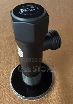 Firmer Angle Valve Black Size 1/2
