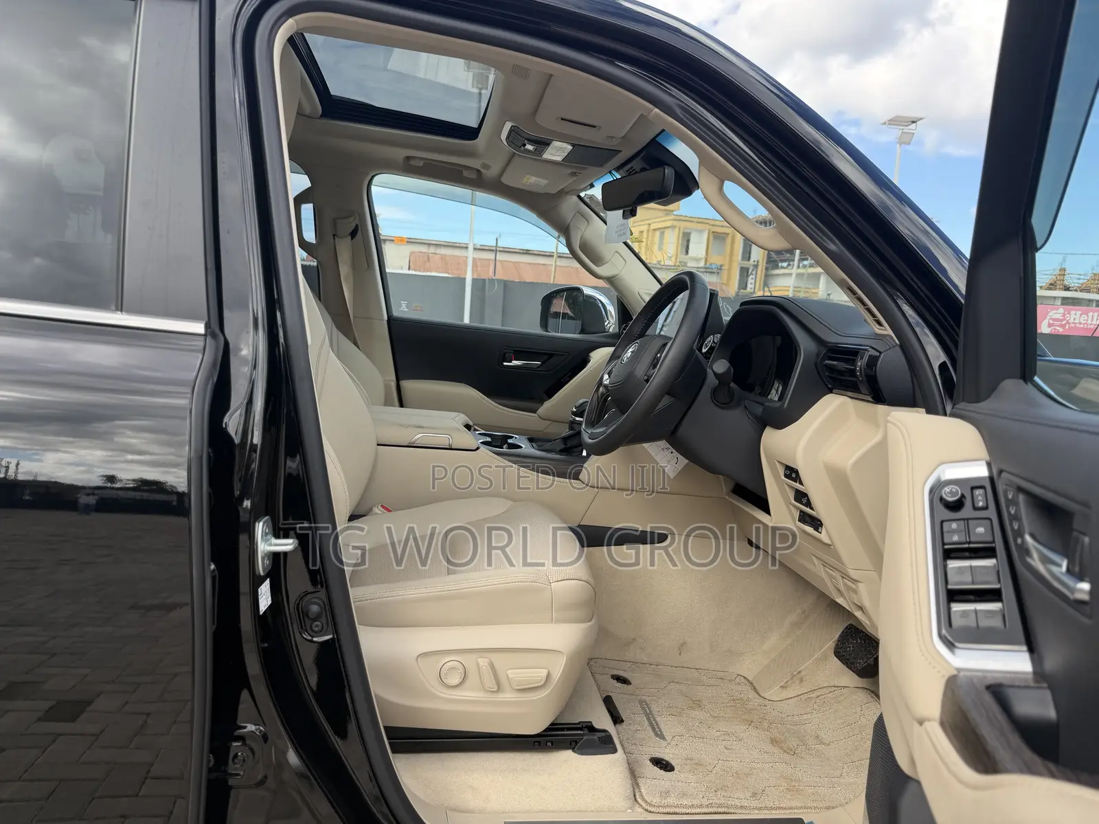 New Toyota Land Cruiser LC300 2025 Black