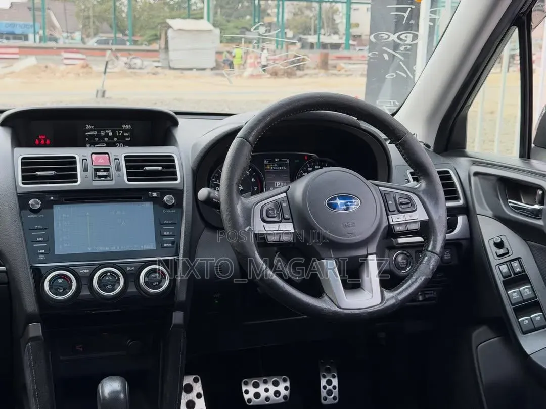 Subaru Forester 2016 Black