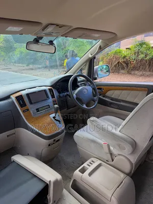 Toyota Alphard 2006 Silver