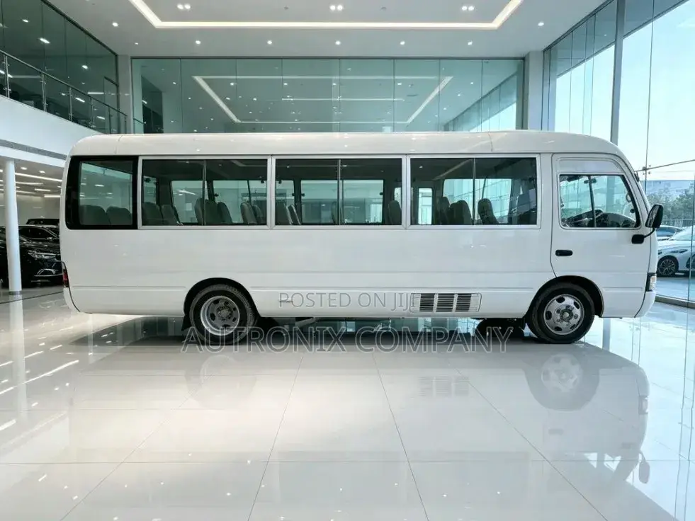 Toyota Coaster 2003 White